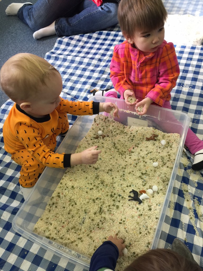 farm-sensory-bin